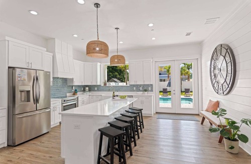 Crystal Beach House | Crystal Beach Home with Pool, Hot Tub & Golf Cart