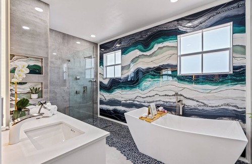 Croissant Park House | Crystal Lights & Starry Nights—close to beach, FLL, Port, Convention & Las Olas!