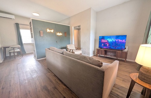 Highlands House | Cute 2BR Northside Retreat | Near Airport