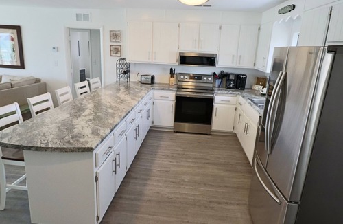 Surf Side Shores House | Cute Bungalow w/small pool!nAbsolutely Beach Front!