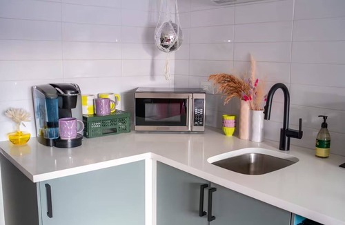 Conway Apartment | Cute & Cozy Guest Suite in Orlando near Disney, Universal, Downtown, and Airport
