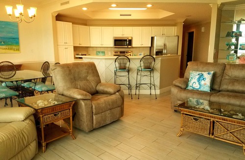 Orange Beach Condo | DATES LEFT IN AUG 9-14,18-SEPT 3,POOL,LAZY RIVER,FREE BOAT SLIP