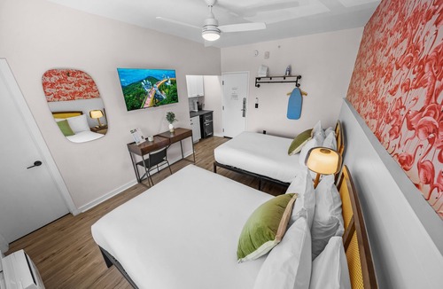 City Center Hotel | Deluxe Two Queen Beds - Steps from Beach - Included Parking - Free Beach Chairs