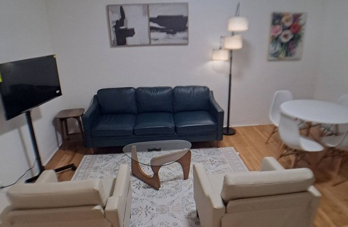 Surfside Apartment | Designed with comfort and relaxation a priority - steps to beach - charming stay