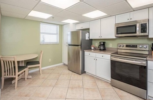Madeira Beach House | Direct Beachfront Condo! Sleeps 6