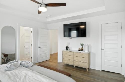 Normal House | Discovery Point Getaway townhouse