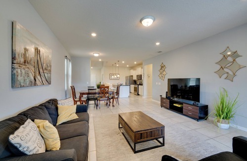 Loughman Villa | Disney 7BR Villa w/Pool, Spa & Lazy River!
