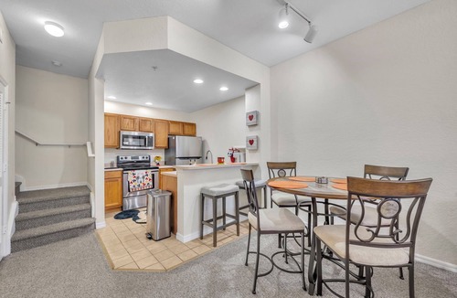 Venetian Bay Villages Condo | Disney Area. Jacuzzi Tub, Pool, Spa-Hot Tub. Themed Rooms