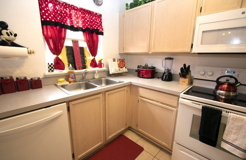 Clear Creek House | Disney Themed Home with Game Room 8 Miles to Disney World