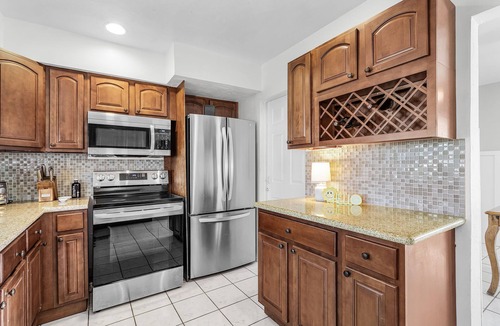Yacht Club House | Dockside Oasis in Cape Coral