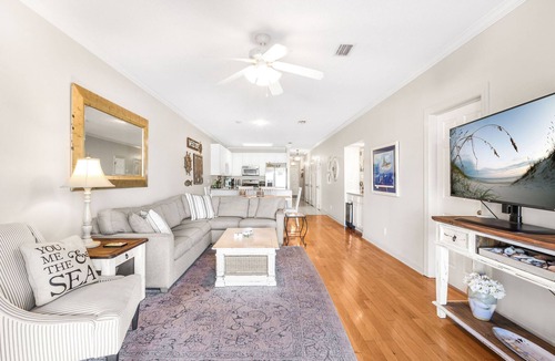Orange Beach East Apartment | Dolphin Harbor 1B Bay beach access Sleeps 10 Three bedrooms 3 baths