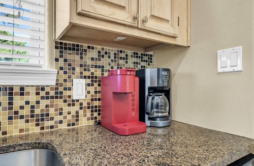 Santa Rosa Beach House | Dolphin Tales-30A Townhome,Gulf Views w/Com.Pools,Hot Tub,Tennis,Volleyball,Pet