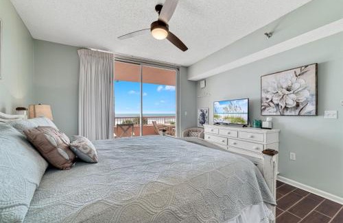 Fort Morgan Apartment | Doral 306 l Beachfront l Amazing View PoolsHot Tubs Resort 3rd-floor