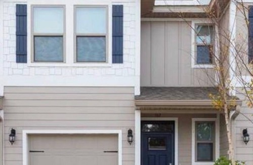South Pensacola House | Downtown Escape