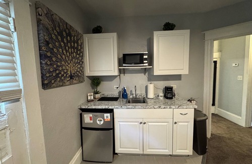 Downtown Orlando House | Downtown Lake Eola Historic House 1 OR 2 BED