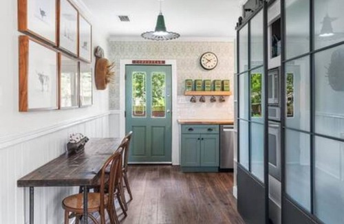 Mobile Cottage | Downtown Mobile: Pet Friendly + 5m Walk