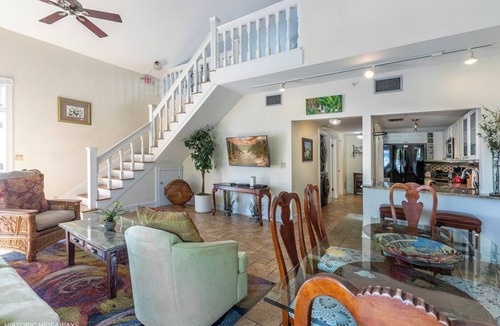 Uptown - Upper Duval Condo | Duval Street Suite