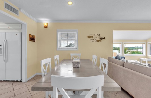 Indian Shores Villa | 🌴Easy Walk to Beach🐬3 Story Villa🌞2 Balconies🐠Bayview Villas 101