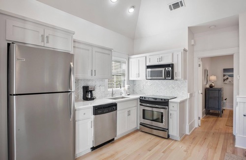 Cottage District House | Elegant Getaway with Guest House and LSV