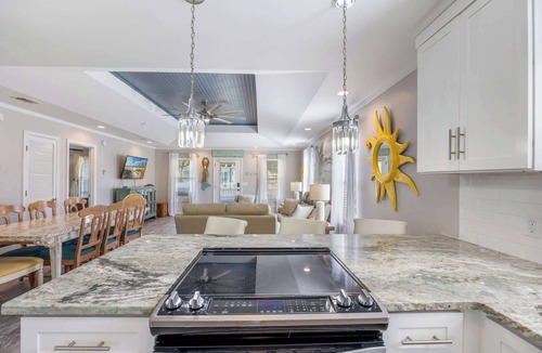 Clipper Cove House | Emerald Escape-Pool Heat & Golf Cart Deals
