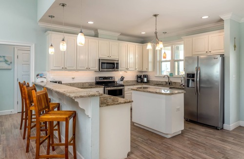 Dauphin Island House | Encantado | Beach Front. Pool. Sunset Views