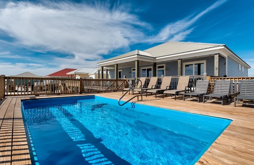 Dauphin Island House | Encantado | Beach Front. Pool. Sunset Views