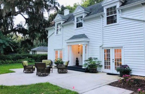 Green Cove Springs House | ENCHANTED OAKS ESTATE-Carriage House on Private Riverfront Estate-WEDDINGS-DOCK