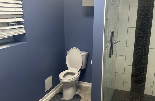 Whitehaven Apartment | Enjoyable 1-bedroom apartment with AC in vibrant Memphis