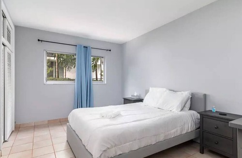 Bay Harbor Islands Condo | Entire condominium (condo) hosted by Maximillian