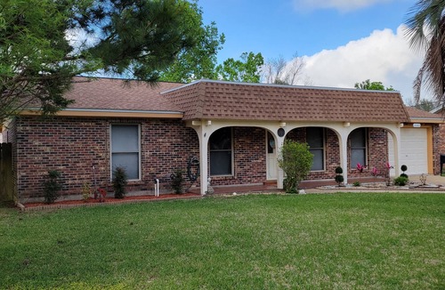 Northeast Pensacola House | Escape to Your Perfect Pensacola Retreat – Cozy, Spacious & Packed with Charm!