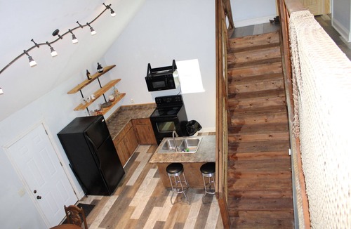 Shorterville House | Eufaula AL Lake Front 2 Houses With Dock Great View Sleeps 10 Comfortably