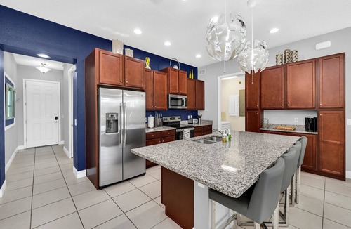 Sandy Ridge House | EV 202 - 5 Bed 4 Bath Townhome with Screened-In Splash Pool and Access to Amazin