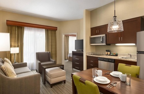 Feather Sound Hotel | Everything You Need, Right Here! 3 Units, Outdoor Pool, Pets Are Welcome!