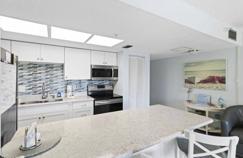 Indian Rocks Beach Condo | Excellent 1-bedroom 1-bath condo with AC in Indian Rocks Beach
