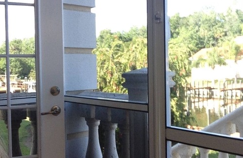 Homosassa House | Exceptional, on CANAL - WaterFront House, Dock available! Kayaks & Bikes & Pool!