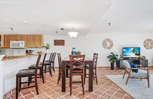 Naples House | Exceptional Waterfront Condo in Downtown Naples!