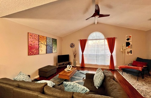 Madison Condo | Executive Condo - Gigabit Wi-Fi - Near Redstone Arsenal - 2 beds-2 baths