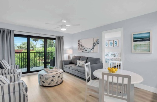 Park Shore Condo | F-237 - Deluxe Condo - Amazing Views and Sleeps 6