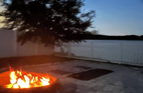 Orlando House | Fabulous Lake Front 5-bedroom house in Orlando 15 minutes from Disney & Airport