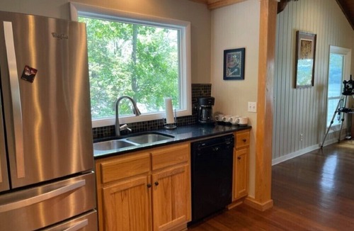 Grant House | Fabulous waterfront view of Lake Guntersville 30 minutes from Huntsville, Al