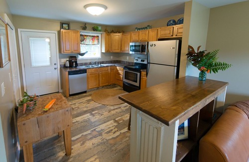 Fairhope House | Fairfield Farm Cottage Dog Horse Welcome EV Charger 1Gig WI-FI Best HOST 21-2023