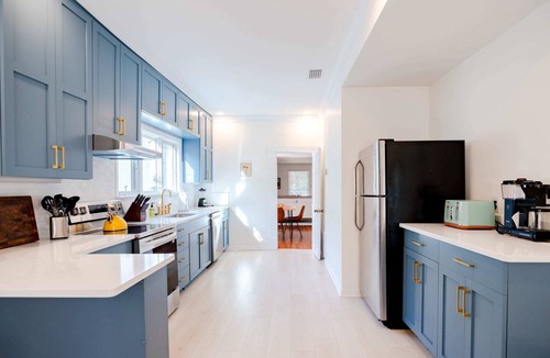 Fairhope House | Fairhope Ave Collection - 204