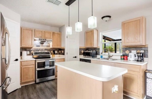 Spring Hill House | Family-Friendly 4BR Oasis Private Heated Pool & Game Room