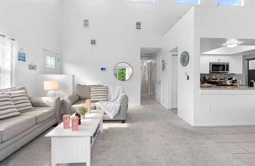 Crystal Beach House | Family-Friendly Retreat | Pool & Game Room by Crystal Beach