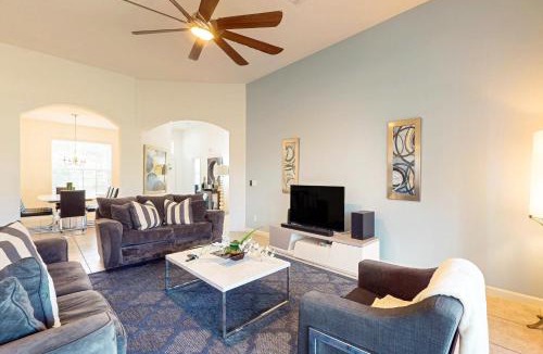Watersong House | Family-Friendly Resort Home w/Private Pool Spa, Game Room, WiFi & AC - Dogs OK
