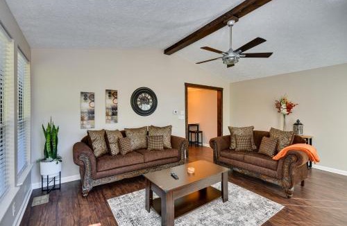 Tuskegee House | Family-Friendly Tuskegee Home 3 Mi to University!