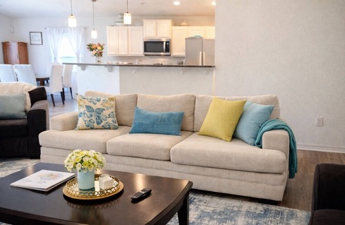 Milton House | Family house 3-2 with Hot Tub jacuzzi and patio, 20 minutes from Pensacola Beach