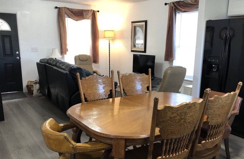 Atmore House | Fern’s Country Haven