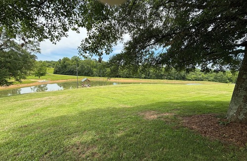 Ragland House | Fishing is a treat on this 113 acre retreat. Unwind and get back to nature.