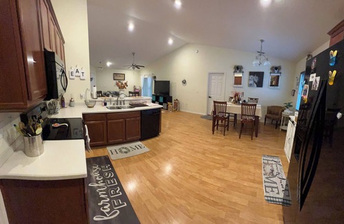 Winter Haven House | Florida Chill Sunshine by Day, Fire Pit Nights — 3BR with AC in Winter Haven